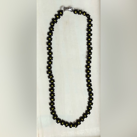 New vintage 🐝retro Flower power beaded choker necklace - Picture 3 of 10